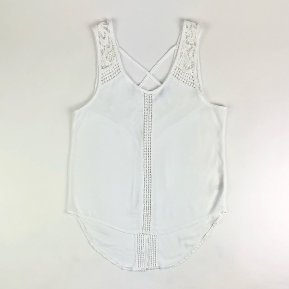 MOD Boutique Crochet Slit Back Tank Top - Picture 2 of 9